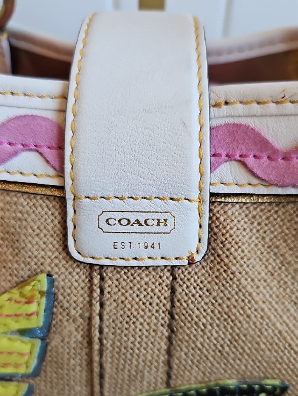 Coach 2005 Vintage Hamptons Limited Edition Ladybug Straw Applique Boxy Tote - Picture 10 of 15